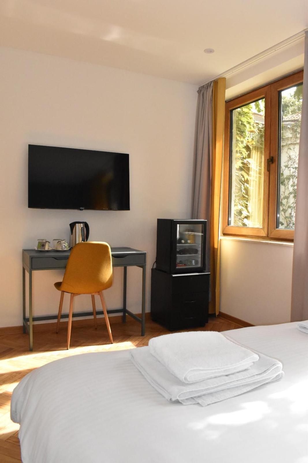 Fera Otel Belgrad Dış mekan fotoğraf